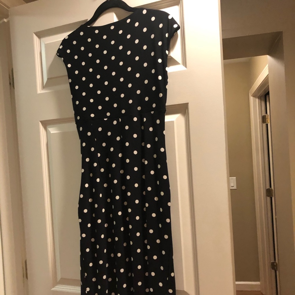 Woman dress - Picture 4 of 4